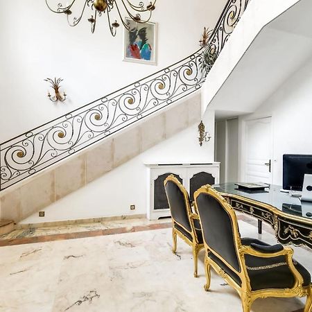 Bed and Breakfast La Demeure D'Iris Bougival Exterior foto