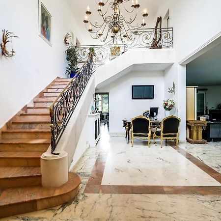Bed and Breakfast La Demeure D'Iris Bougival Exterior foto