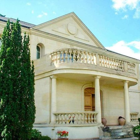 Bed and Breakfast La Demeure D'Iris Bougival Exterior foto