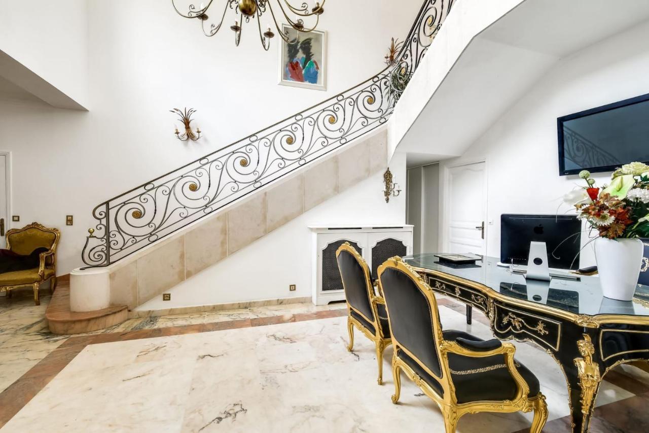 Bed and Breakfast La Demeure D'Iris Bougival Exterior foto