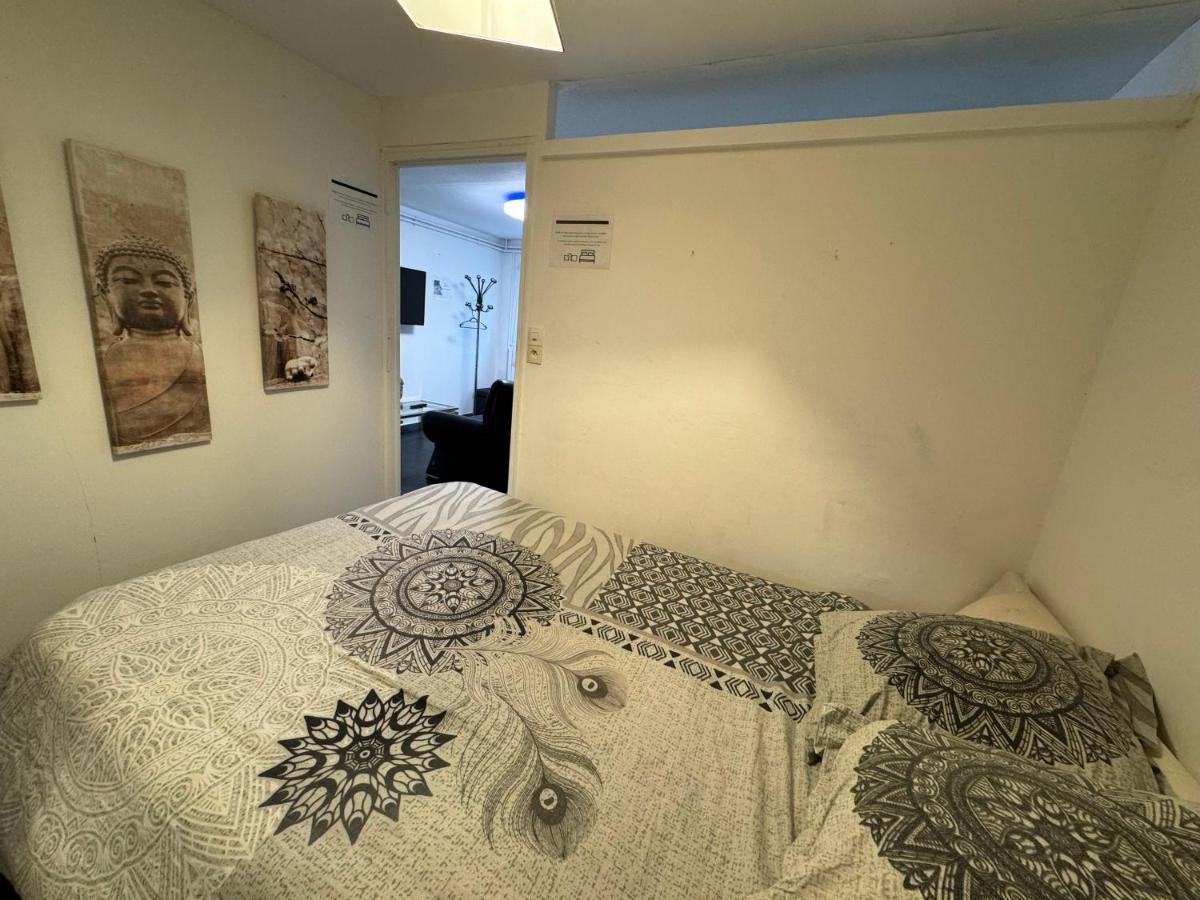 Bed and Breakfast La Demeure D'Iris Bougival Exterior foto