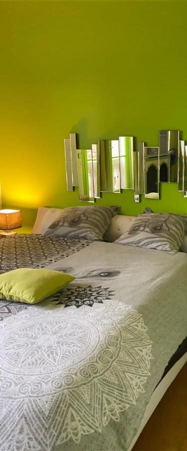 Bed and Breakfast La Demeure D'Iris Bougival Exterior foto